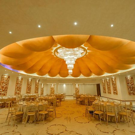 The Full Moon Hotel カトゥナカヤ エクステリア 写真